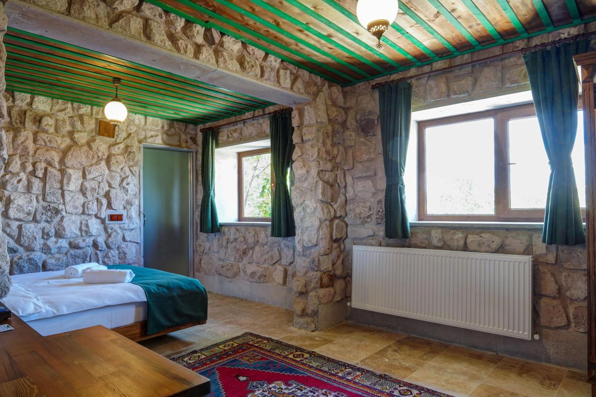 Nissa Cave Hotel Goreme Exterior photo