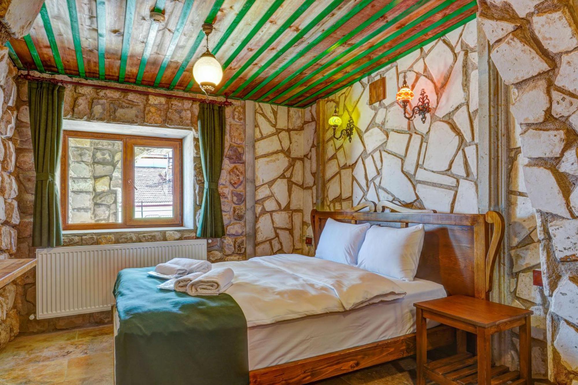 Nissa Cave Hotel Goreme Exterior photo